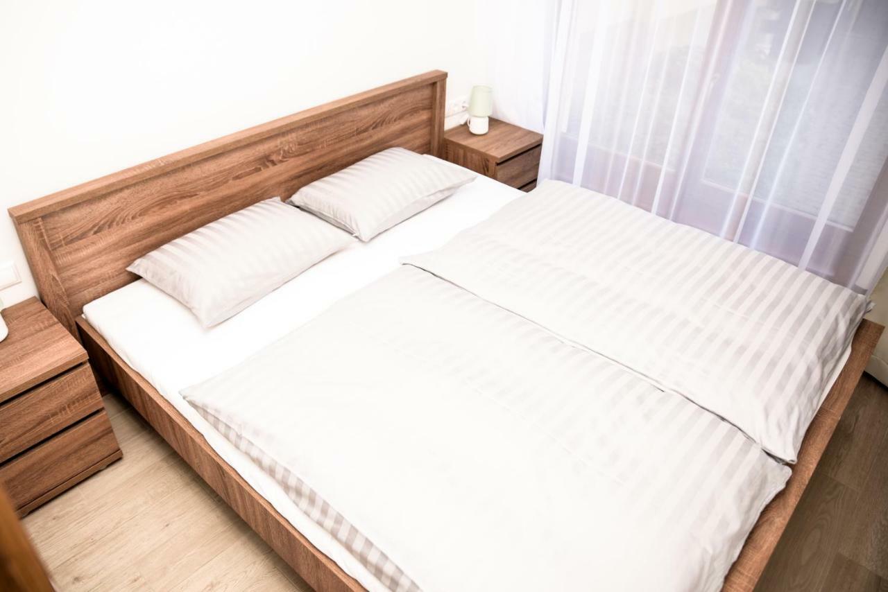 Centrum Apartman Cegléd Zewnętrze zdjęcie